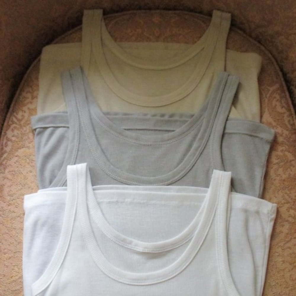 NWOT - metallic flecked rib tank - 3 pack